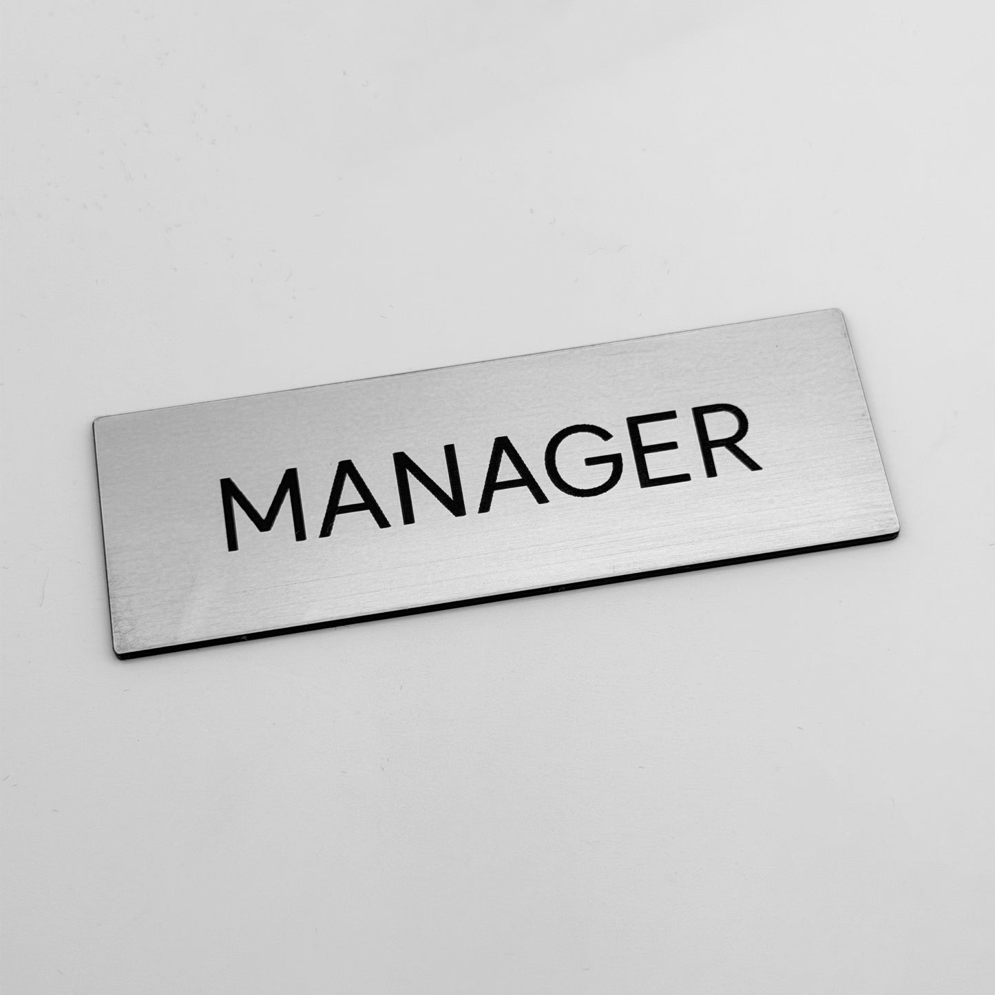 [완제품] 프리미엄 커스텀 명찰 - MANAGER - 3" x 1"